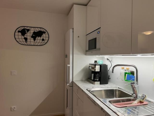 Qnq Home -Pasila Helsinki Ngoại thất bức ảnh