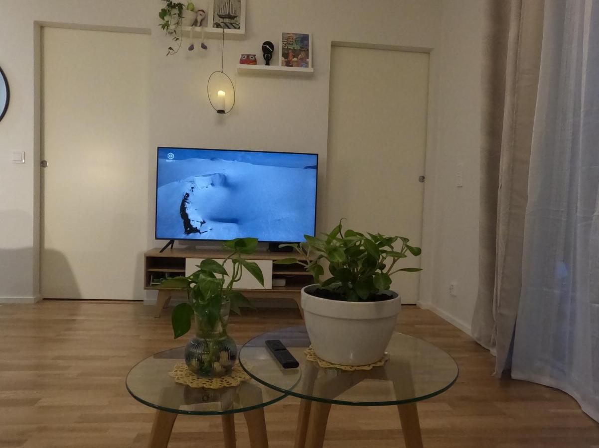 Qnq Home -Pasila Helsinki Ngoại thất bức ảnh